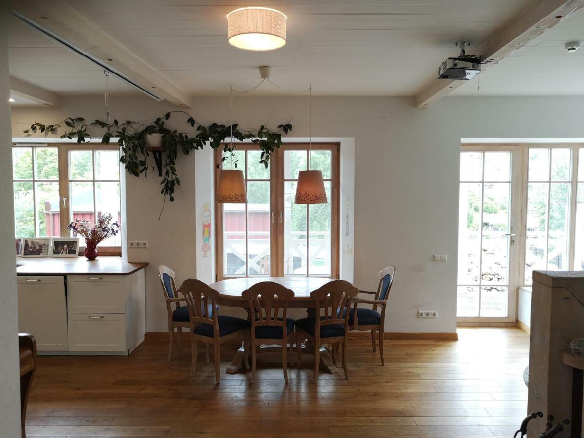 9 Min From Palanga! Luxury House On The River And Sauna クレチンガ エクステリア 写真